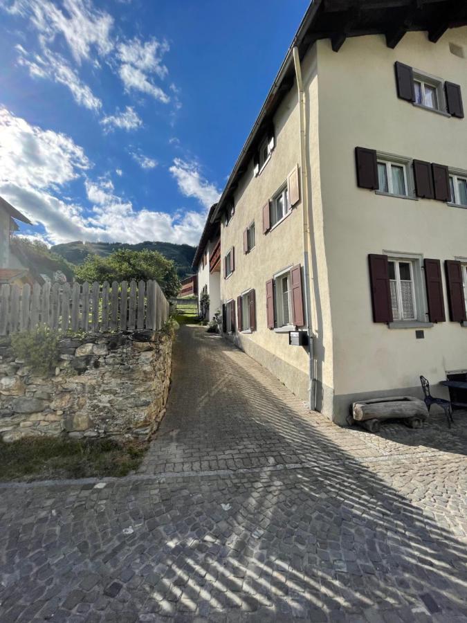 Gasthaus Beverin Farden Exteriér fotografie